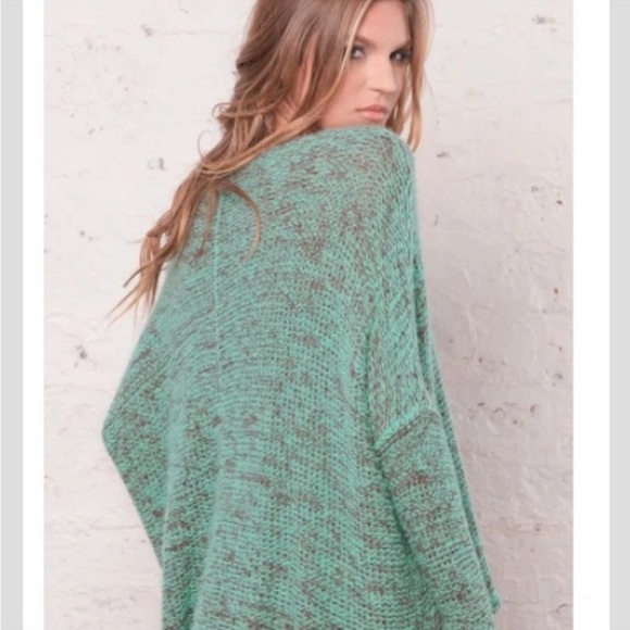 Wooden Ships ELIJA SLOUCHY TOP Green Knit Sweater Size S/M - Picture 7 of 12